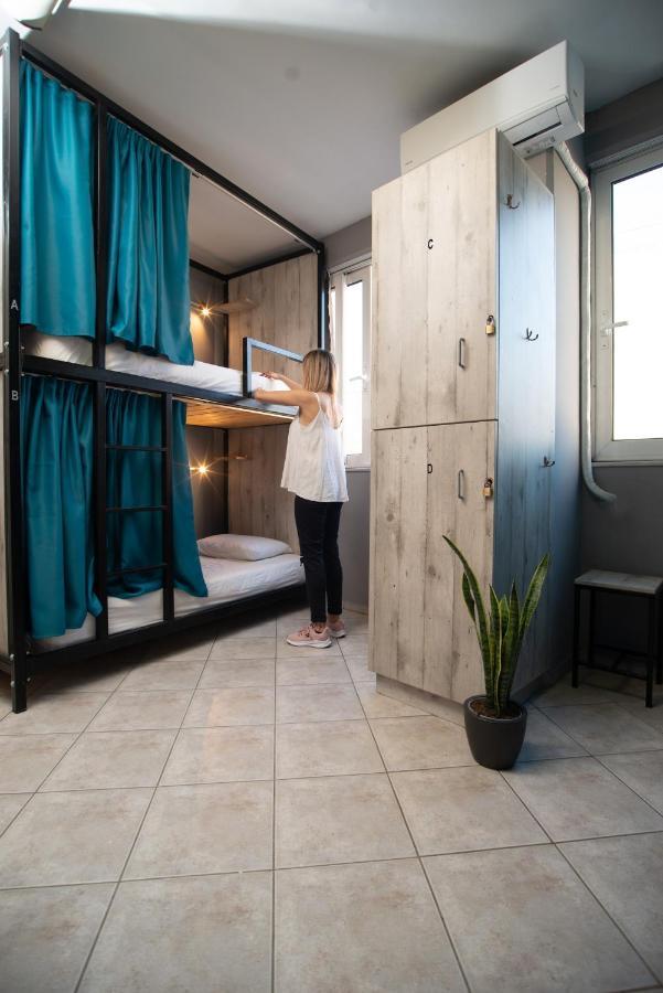 Bedway Athens Hostel Экстерьер фото