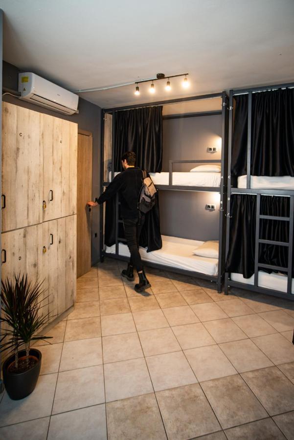 Bedway Athens Hostel Экстерьер фото